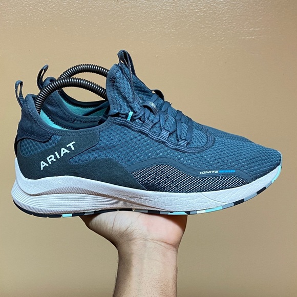 Ariat Ladies Steel Blue Ignite Waterproof Sneakers Size 8.5 - Picture 1 of 16